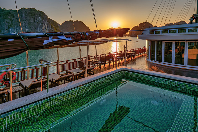 Heritage Cruise Binh Chuan 3D2N (8)